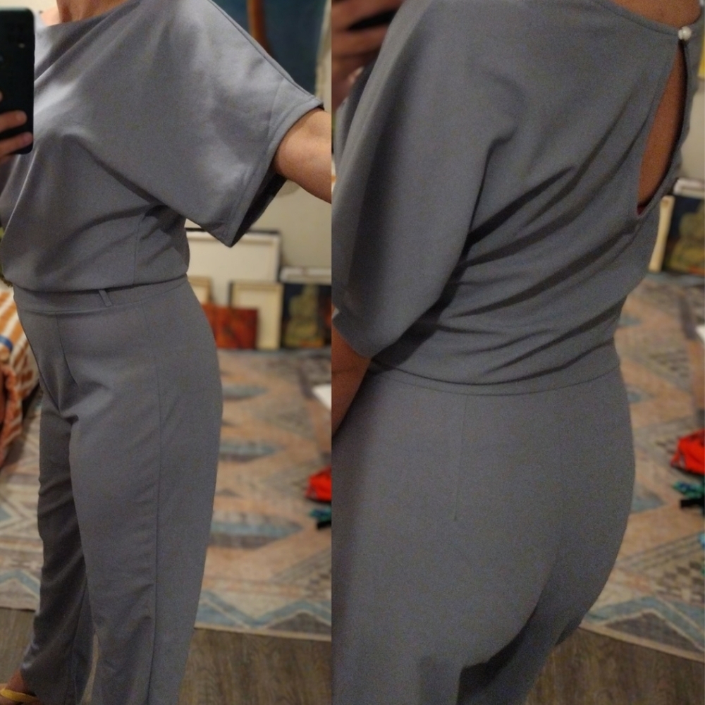 Blue gray jumpsuit with pearl button for keyhole back closure, women's medium